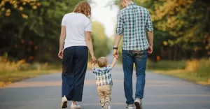 Uwane rodzicielstwo - czym jest i dlaczego warto je praktykowa?