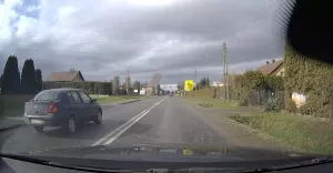 [WIDEO] Kierowca ktremu nadzwyczajnie si spieszy