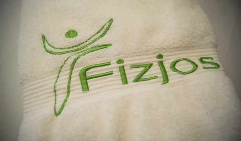 FIZJOS - MASAŻ - REHABILITACJA - SZKOŁA RODZENIA,Auto Myjnia