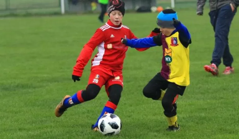Orliki: LKS Wisła Wielka - Iskra 12.04.2019