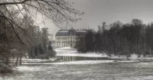 Foto-dnia: zamek w przedwiośniu