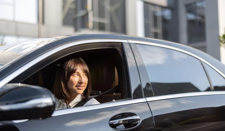 Dlaczego warto zacząć pracę jako kierowca Uber?