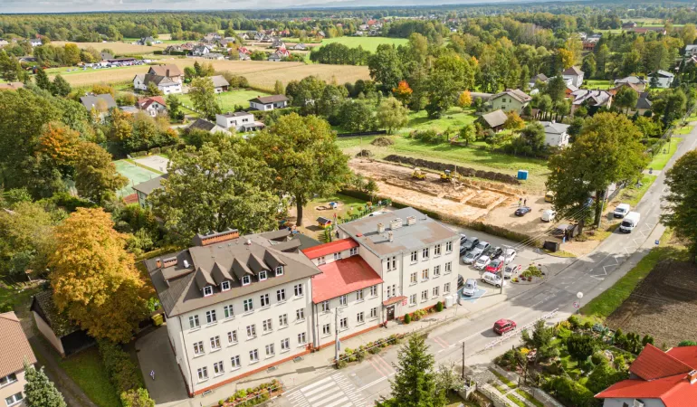 Szkoła w Studzienicach