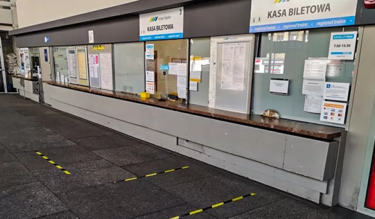 Dworzec pkp koronawirus