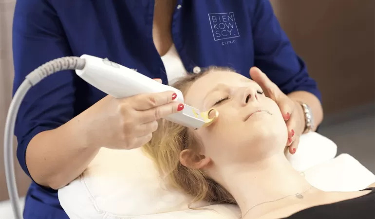 social media selfie influencer medycyna estetyczna bienkowscy clinic