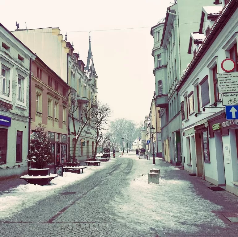 pszczyna,ulicapiastowska,rynek,starówka,luty,zima,śląsk,silesia,fotodnia,instagram