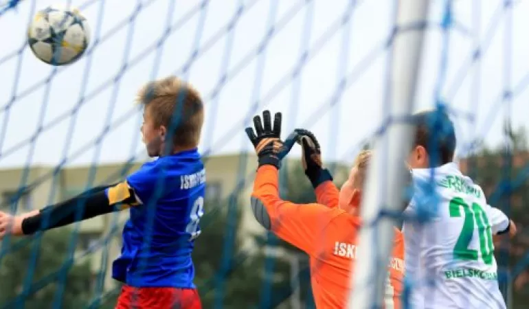 Młodzicy młodsi: Iskra - BBTS Rekord 15.09.2018