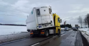TIR, DW933, Poręba