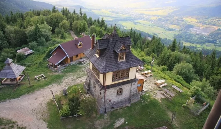 Schronisko PTTK na Luboniu Wielkim