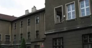 PG 1: Szkolne oceny w komputerze