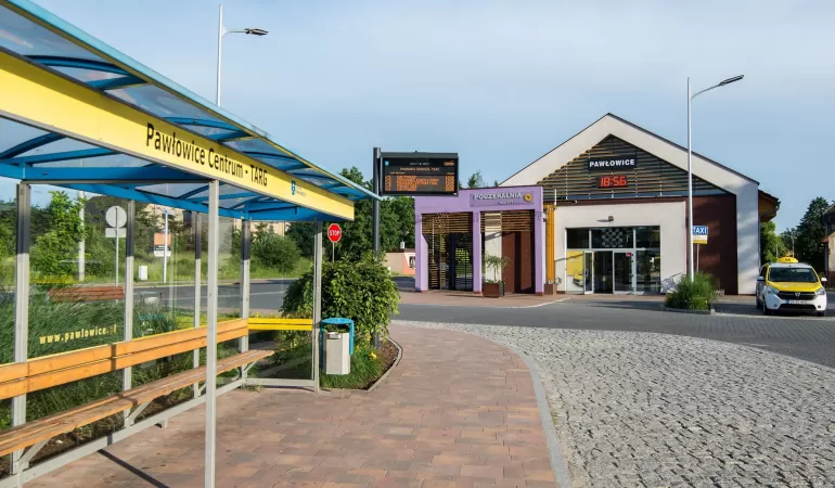centrum przesiadkowe w Pawłowicach