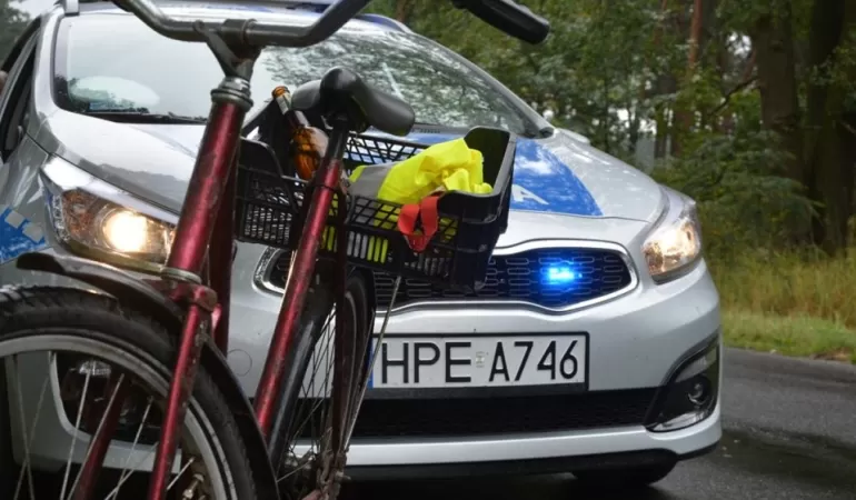 Kolizja rowerzysty i samochodu - 09.08.2021