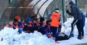 Młodzicy młodsi: Iskra - APN Żywiec 11.02.2018