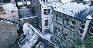 Nowoczesne systemy zasilania awaryjnego do pieców
