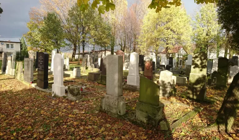 Cmentarz żydowski, kirkut