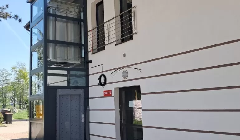 Nowa winda w Domu Ludowym w Pniówku - 05.2025