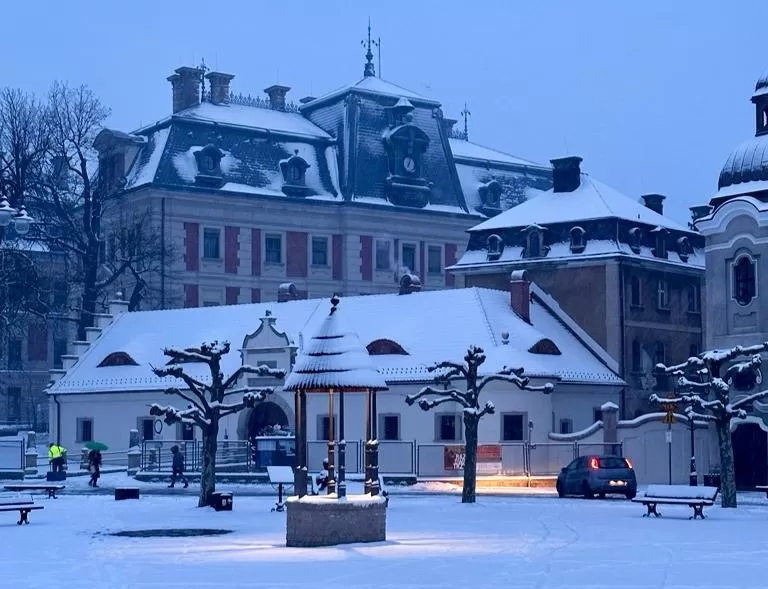rynek, zima