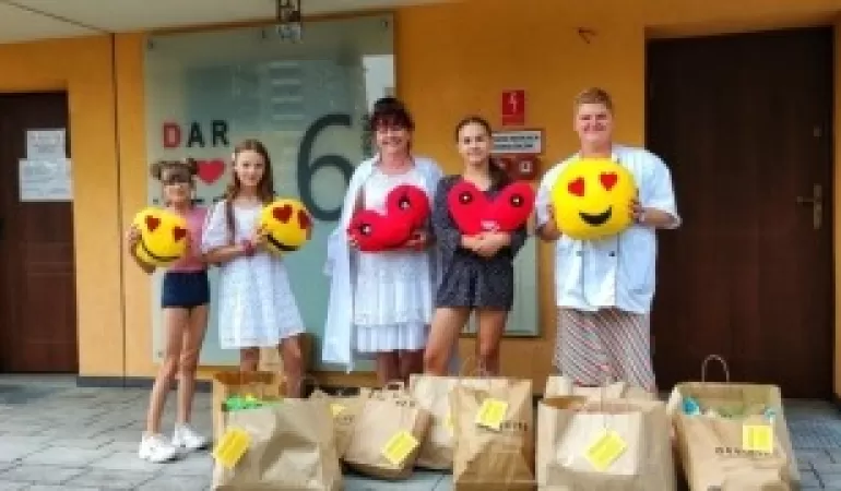 Finał projektu "Emotkowe Pożeracze Smutków" i wizyta w DPS w Jastrzębiu-Zdroju - 22.06.2021