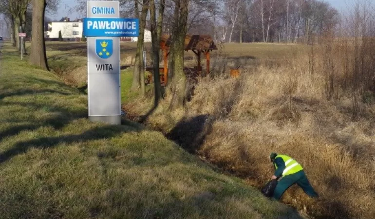 Pawłowice, osadzeni, sprzątanie