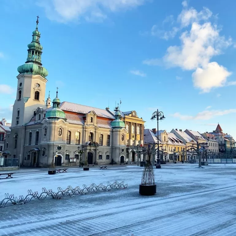 terazwpszczynie,1grudnia2019,pierwszysnieg,śnieg,rynekpszczyna,starówkapszczyna,lovepless,lovesil