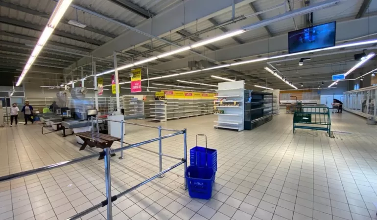 Tesco w Pszczynie się zamyka. W lipcu zamieni się w Netto