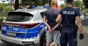 Surowe konsekwencje wobec pijanego recydywisty drogowego z wyrokiem