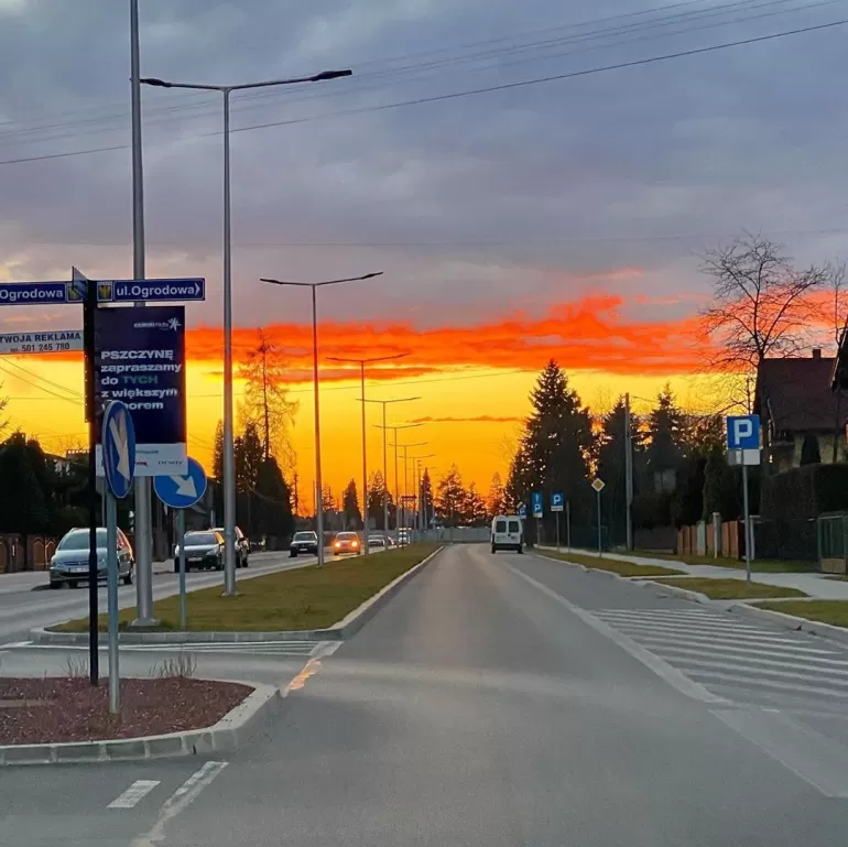 terazwpszczynie,pszczyna,osiedlekoloniajasna,zachódsłońca,pless,lovepless,fotodnia,instagram