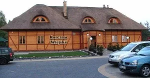 Karczma Wiejska i żubry