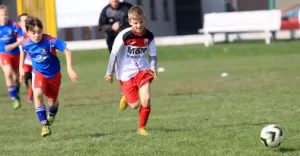 Młodzicy: LKS Łąka - Iskra 09.04.2017