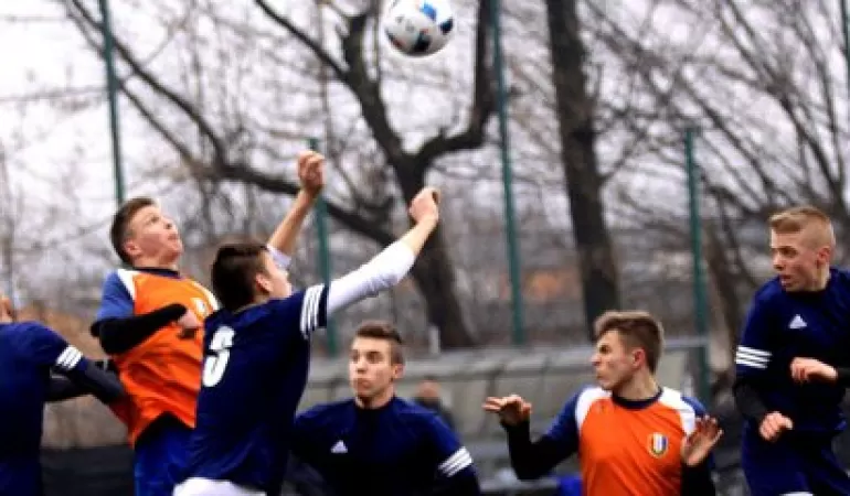 Juniorzy: ŻAPN Żywice - MKS Iskra 18.02.2017