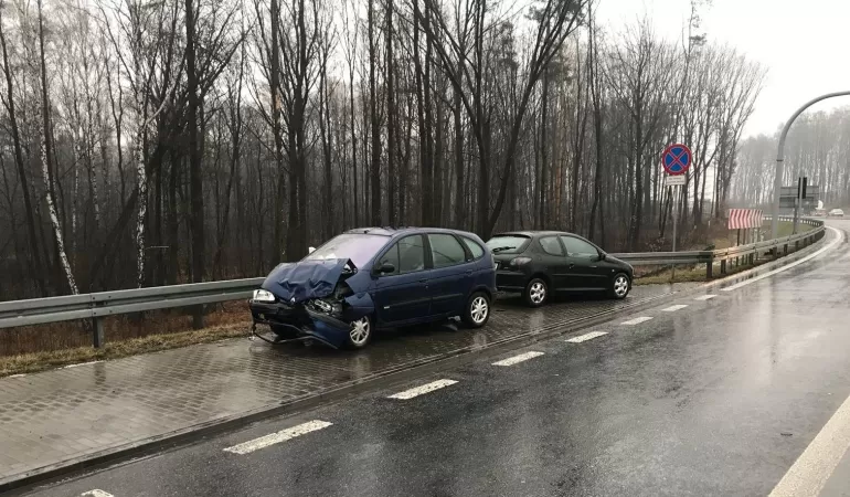 Zderzenie w Radostowicach - 16.03.2018
