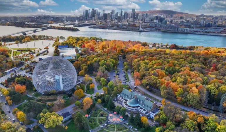 Montreal shutterstock 2535316061