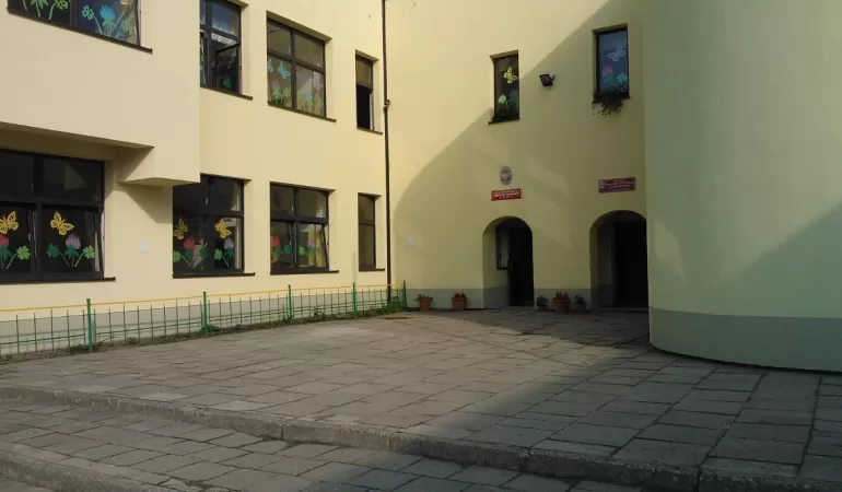 Szkoła Podstawowa nr 1 w Woli