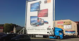 Plac Targowy: parking, polsat, reklama