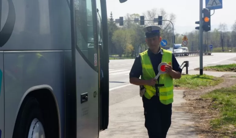 policja, kontrola, autobus, autokar,