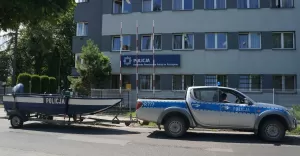 policja, łódź, komenda, radiowóz