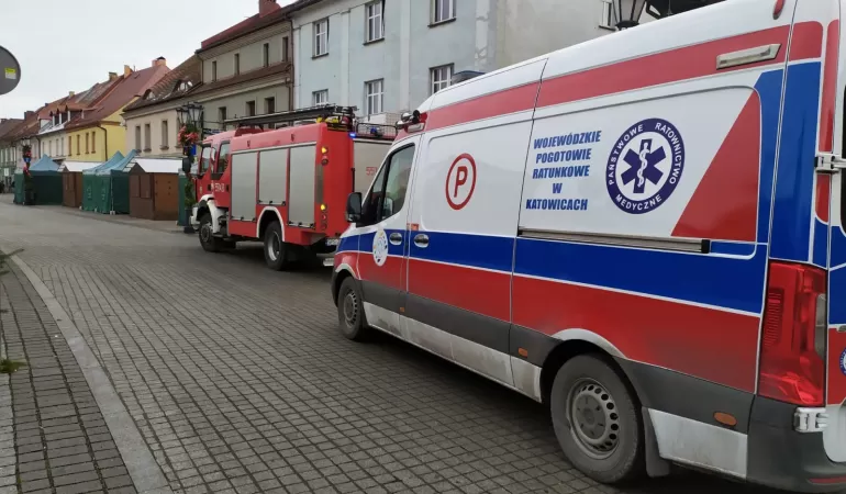 Interwencja służb ratunkowych przy ul. Warownej w Pszczynie - 16.12.2020