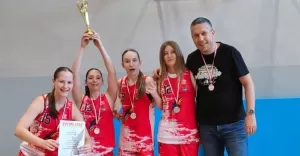 Uczennice z SP 1 w Goczałkowicach wicemistrzyniami Śląska w koszykówce 3x3