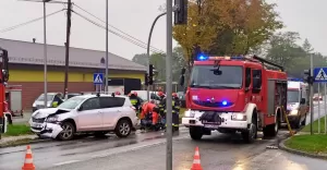 Poranna kolizja w Ćwiklicach - 24.10.2020