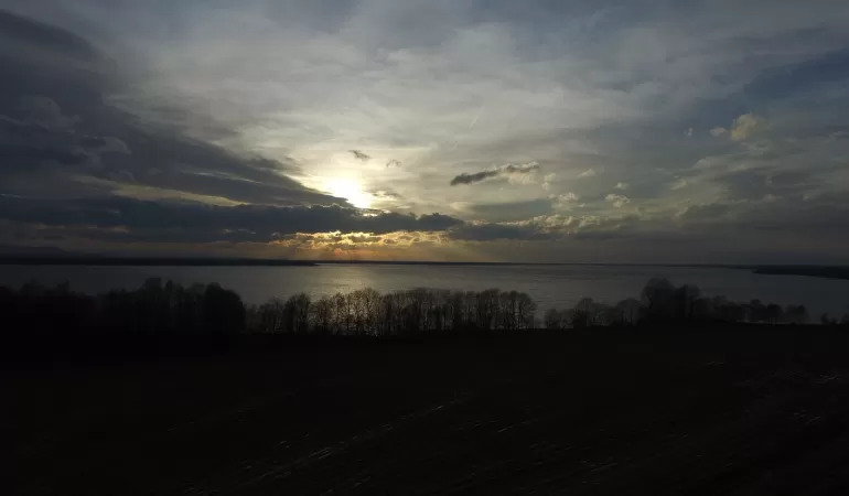 zapora zachód słońca
