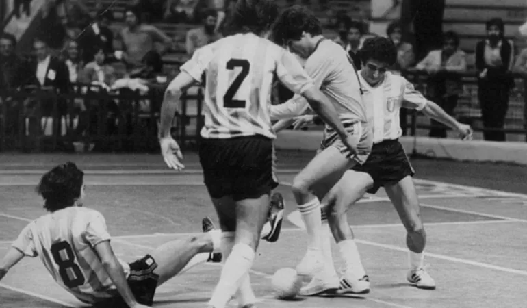 Skąd wziął się futsal i jego stale rosnąca popularność?
