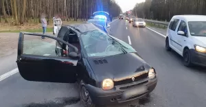 Dachowanie na DK-1 w Piasku