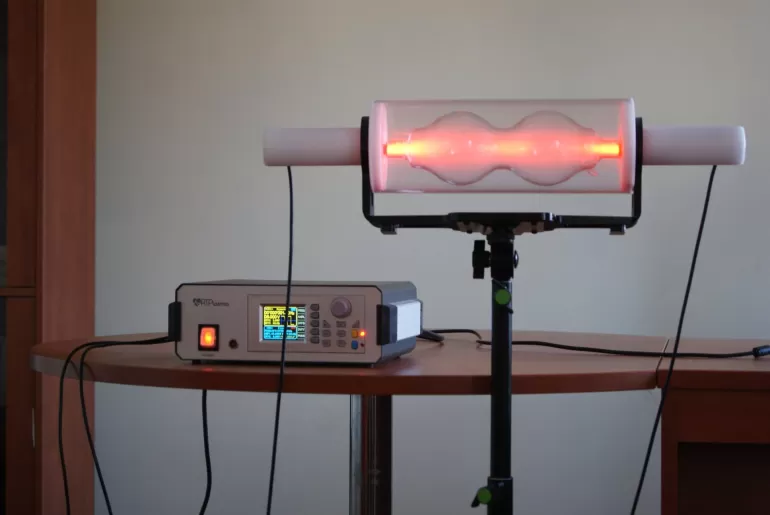 Generator plazmowy