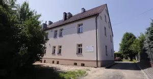 Budynek przy ul. Tysiąclecia w Łące ocieplony