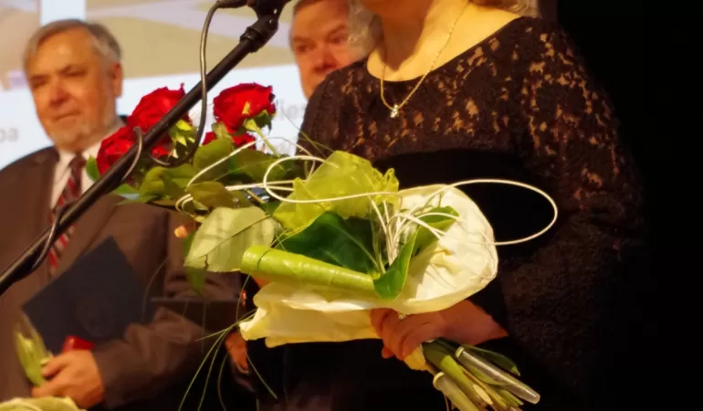 Anna Dąbrowska, Pawłowice