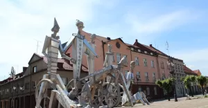 Plenerowa wystawa „Chichot życia”
