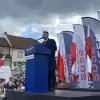[ZDJĘCIA, WIDEO] Wiec wyborczy Sławomira Mentzena w Pszczynie. Na rynku tłum młodych ludzi