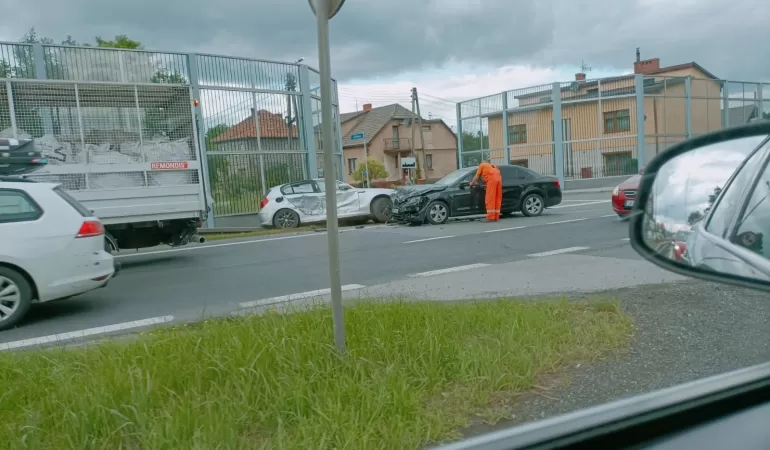 Kolizja na skrzyżowaniu DK-1 z Polnymi Domami