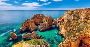 Algarve shutterstock 2337845361