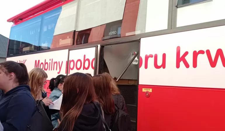 Uczniowie PZS NR 1 dzielili się krwią
